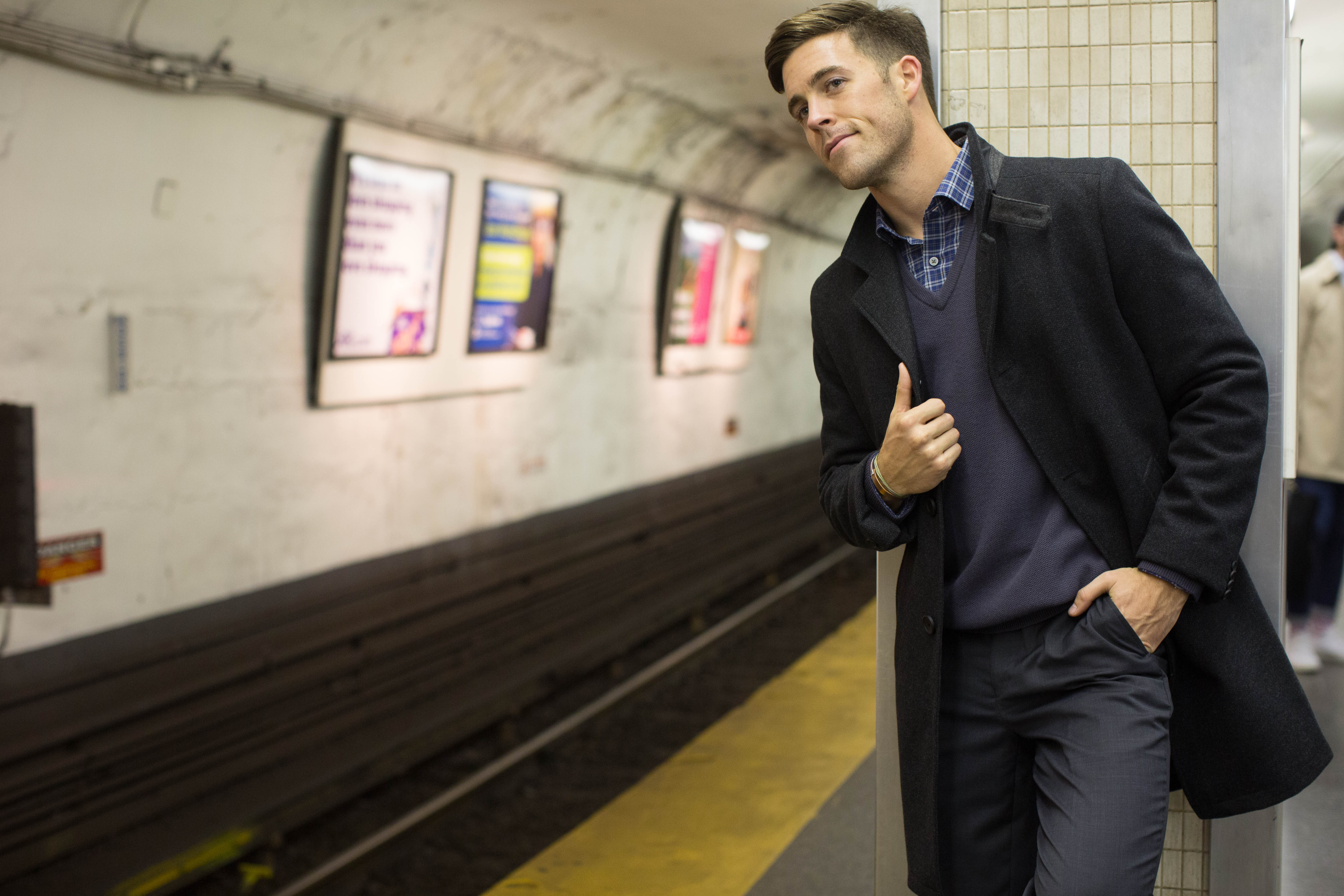 John Philp Chicago Menswear Travel Blogger