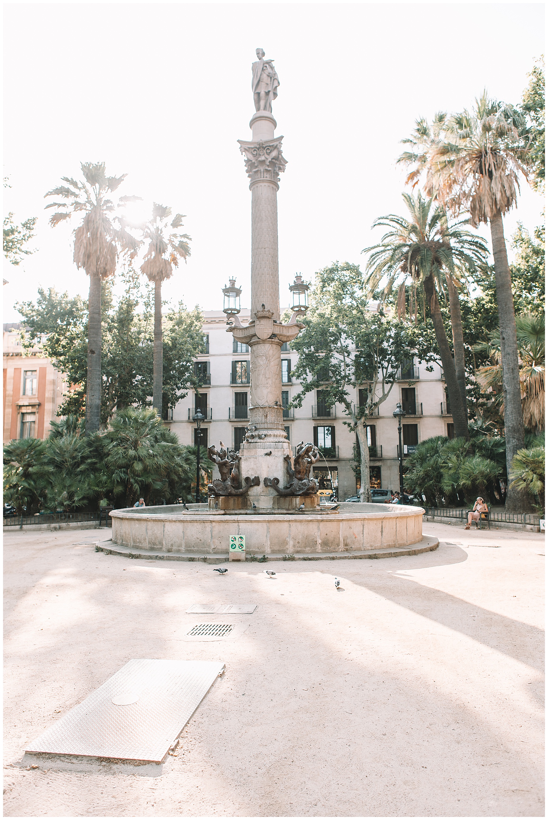 John Philp Thompson Menswear Travel Blogger Barcelona Spain