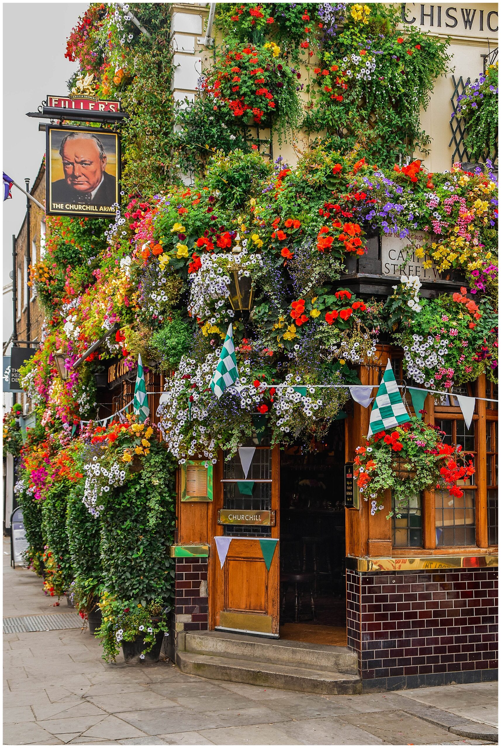 John Philp London Pub Travel Blogger